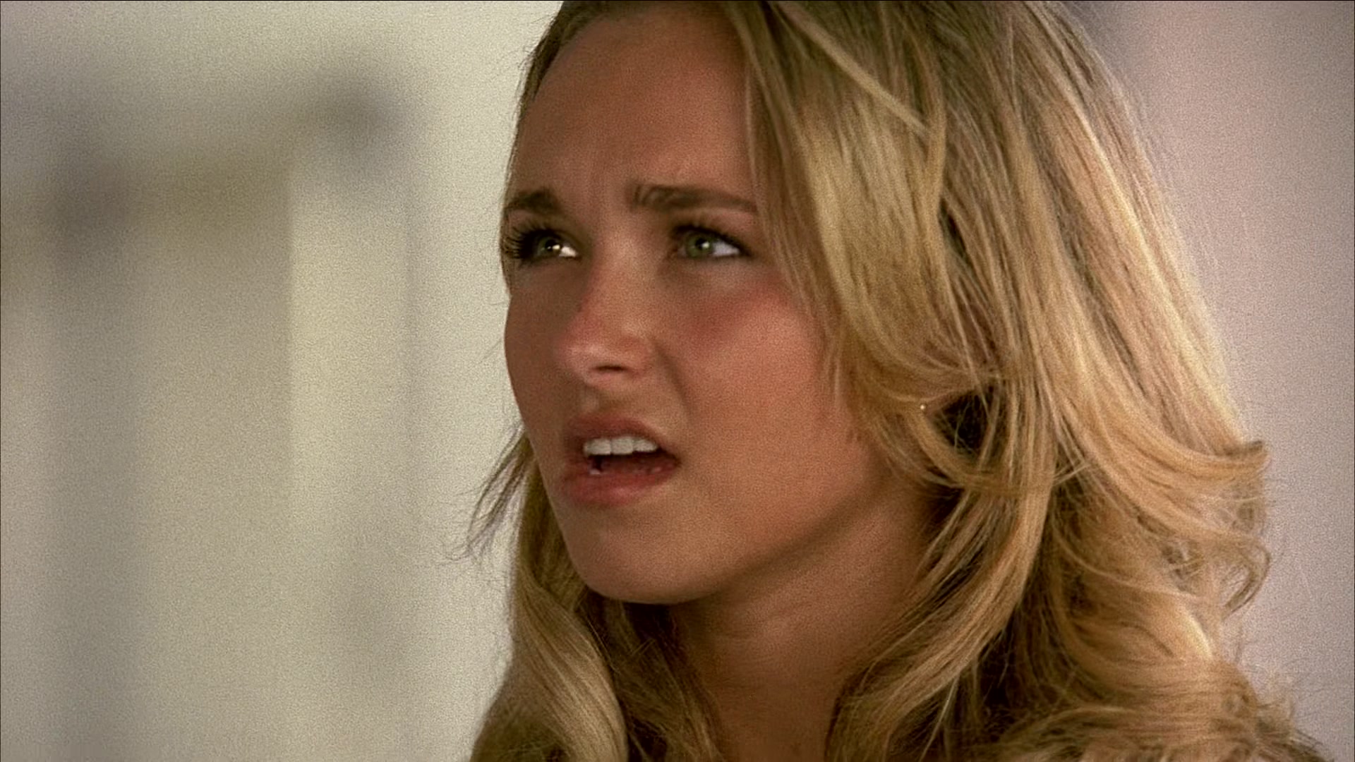 Heroes_S01E03_One_Giant_Leap_1080p_BluRay_HPS_001902.jpg Heroes_S01E03_One_Giant_Leap_1080p_BluRay_HPS_001902.jpg