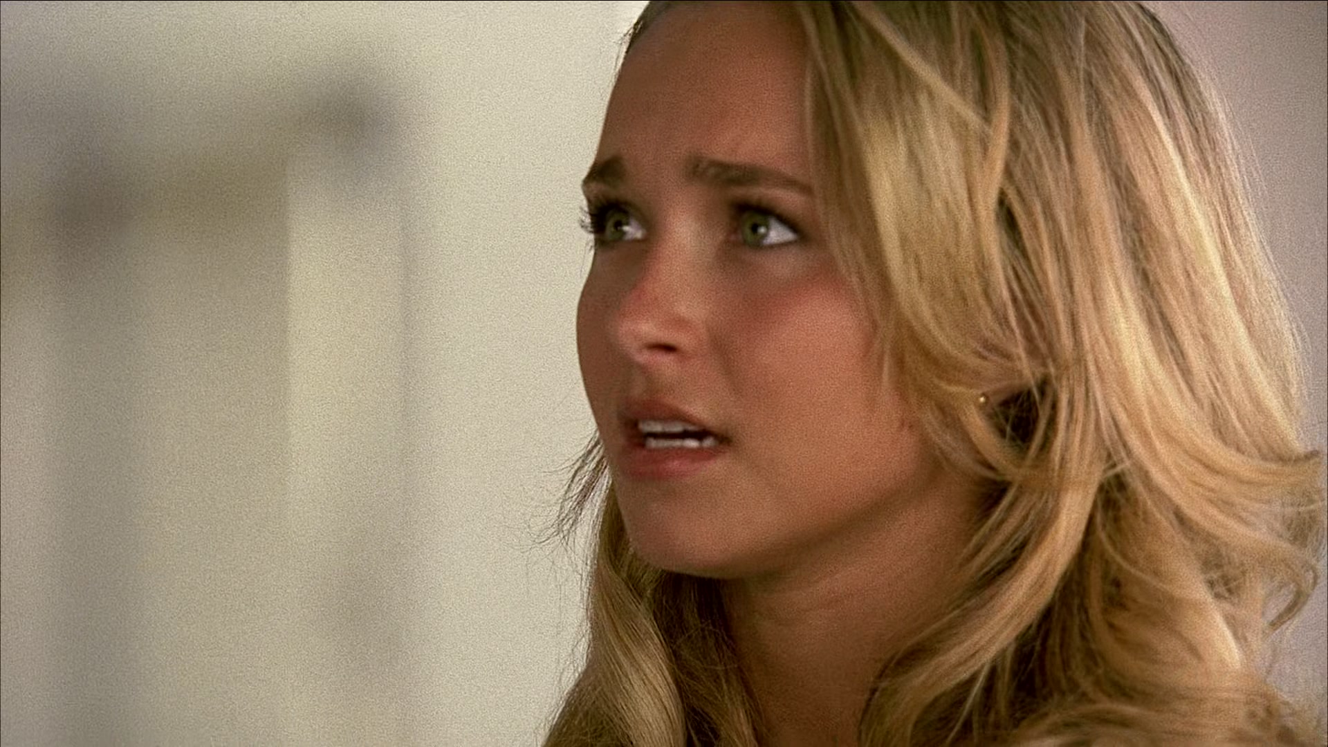 Heroes_S01E03_One_Giant_Leap_1080p_BluRay_HPS_001915.jpg Heroes_S01E03_One_Giant_Leap_1080p_BluRay_HPS_001915.jpg