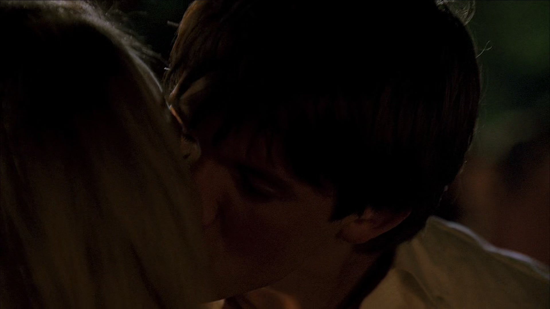 Heroes_S01E03_One_Giant_Leap_1080p_BluRay_HPS_004116.jpg