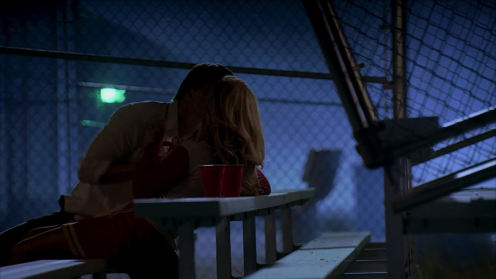 Heroes_S01E03_One_Giant_Leap_1080p_BluRay_HPS_004406.jpg