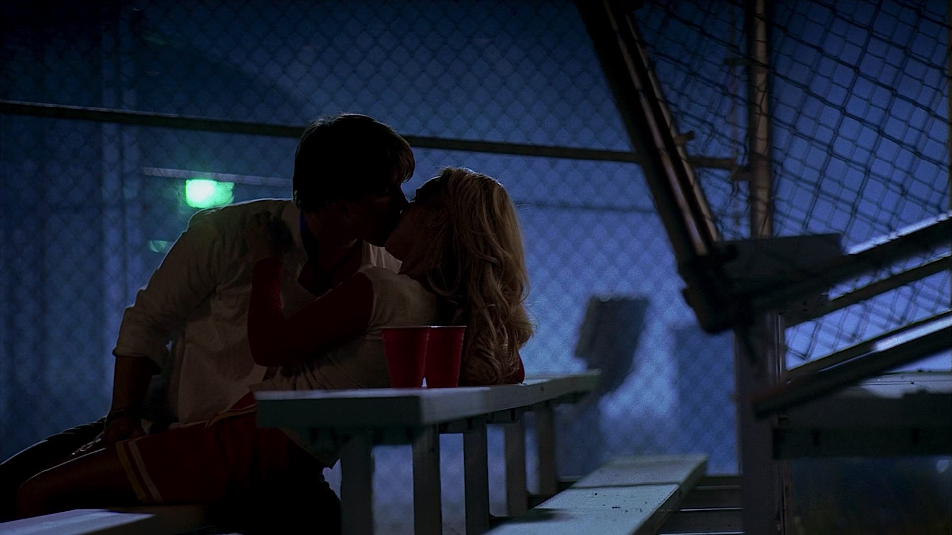 Heroes_S01E03_One_Giant_Leap_1080p_BluRay_HPS_004412.jpg Heroes_S01E03_One_Giant_Leap_1080p_BluRay_HPS_004412.jpg