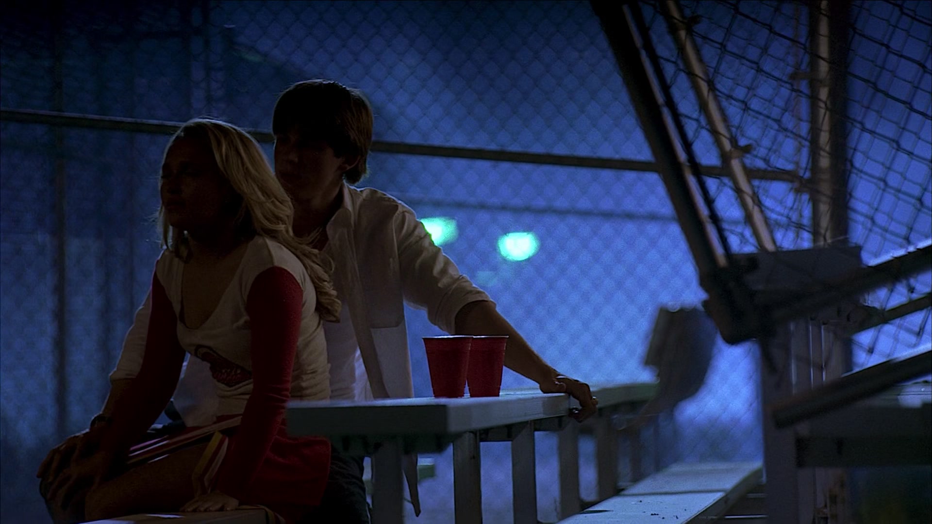 Heroes_S01E03_One_Giant_Leap_1080p_BluRay_HPS_004437.jpg