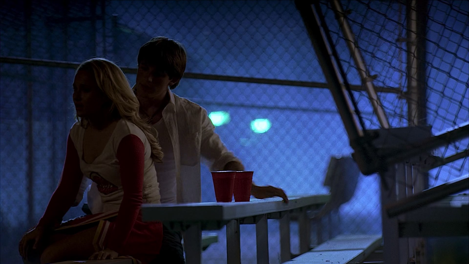 Heroes_S01E03_One_Giant_Leap_1080p_BluRay_HPS_004439.jpg Heroes_S01E03_One_Giant_Leap_1080p_BluRay_HPS_004439.jpg
