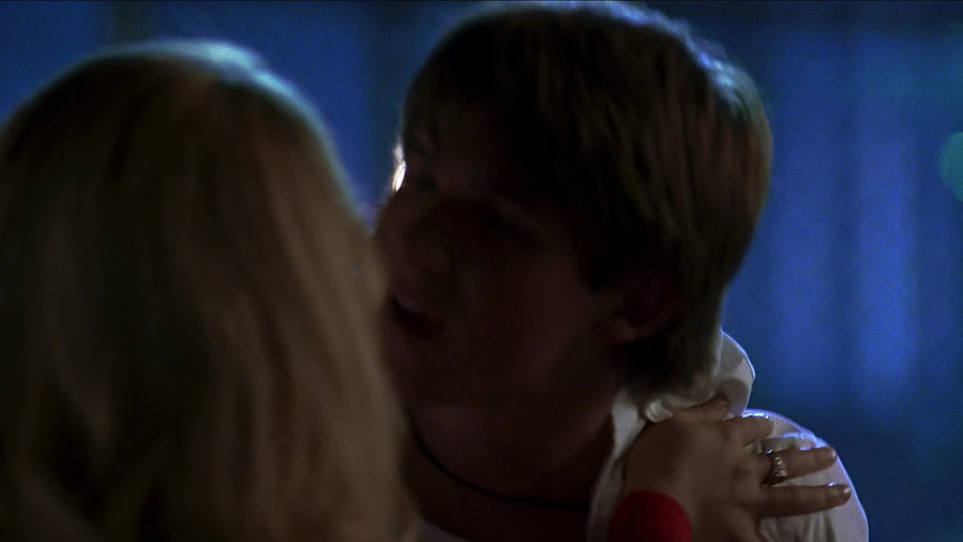 Heroes_S01E03_One_Giant_Leap_1080p_BluRay_HPS_004467.jpg