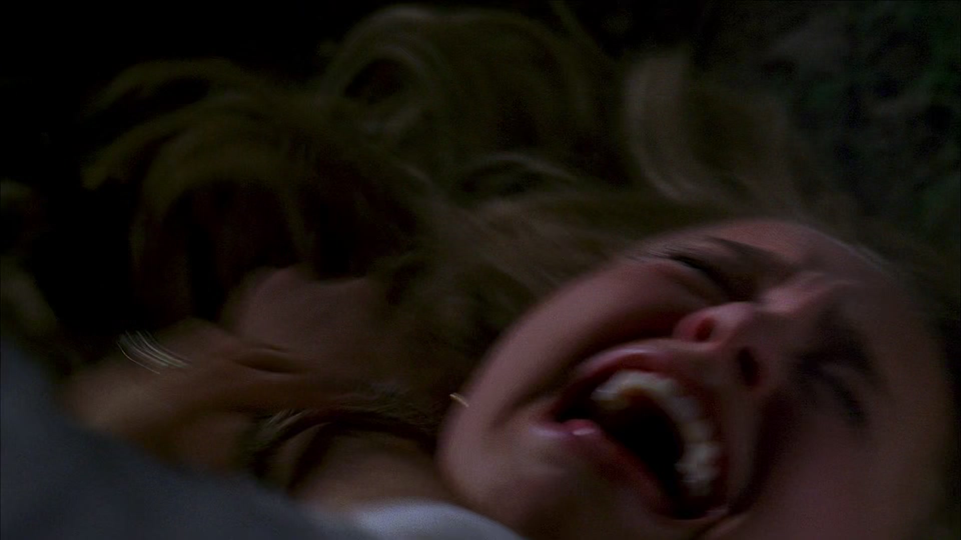 Heroes_S01E03_One_Giant_Leap_1080p_BluRay_HPS_004511.jpg