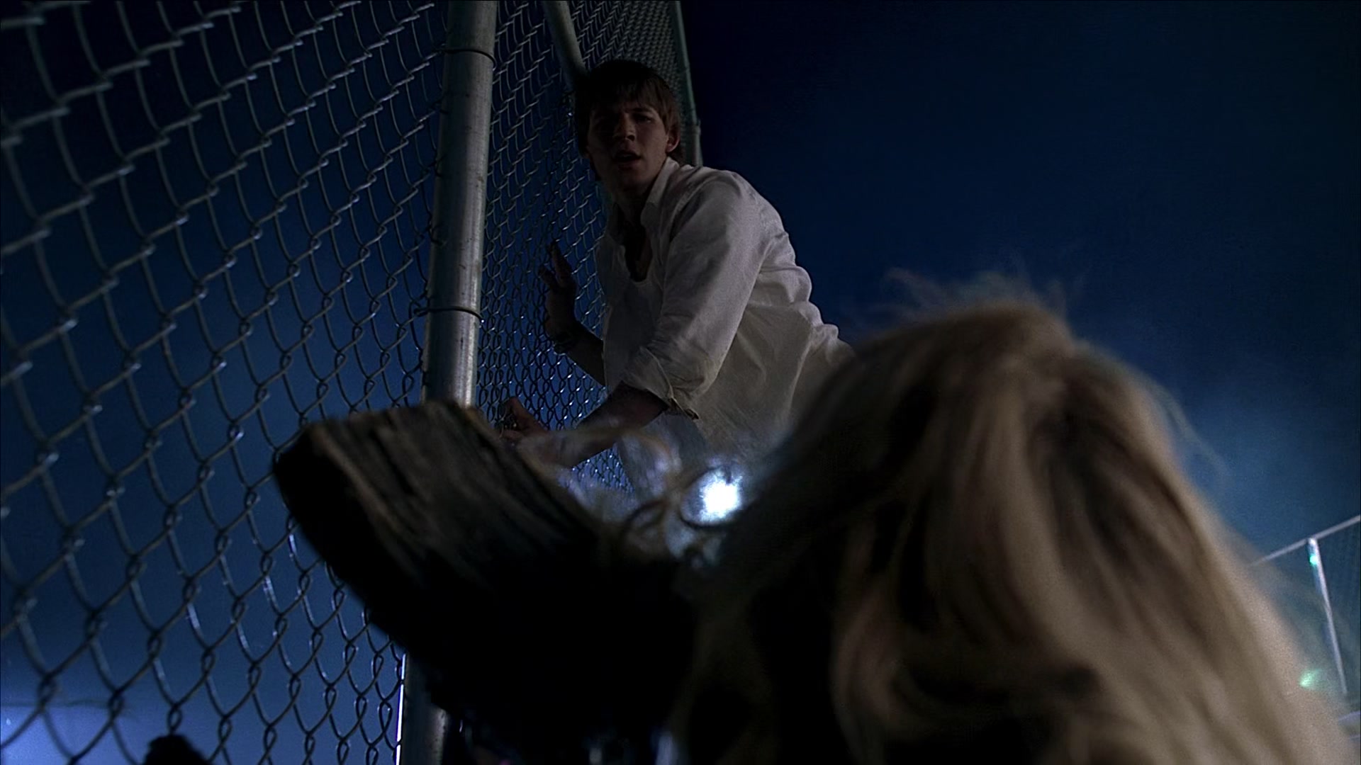 Heroes_S01E03_One_Giant_Leap_1080p_BluRay_HPS_004539.jpg Heroes_S01E03_One_Giant_Leap_1080p_BluRay_HPS_004539.jpg