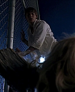 Heroes_S01E03_One_Giant_Leap_1080p_BluRay_HPS_004539.jpg