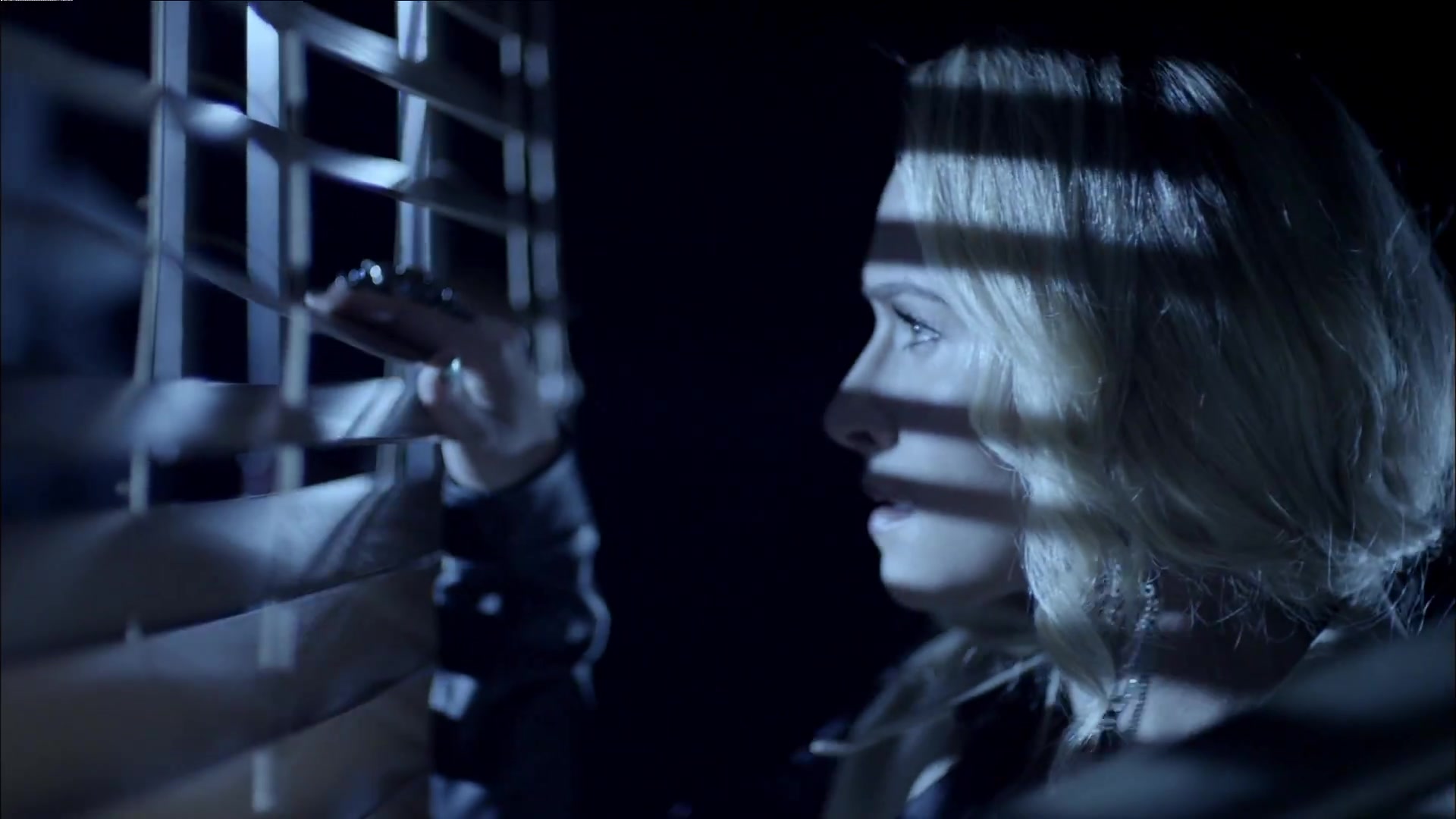 HaydenPanettiere_Telescope_MusicVideo_045.jpg