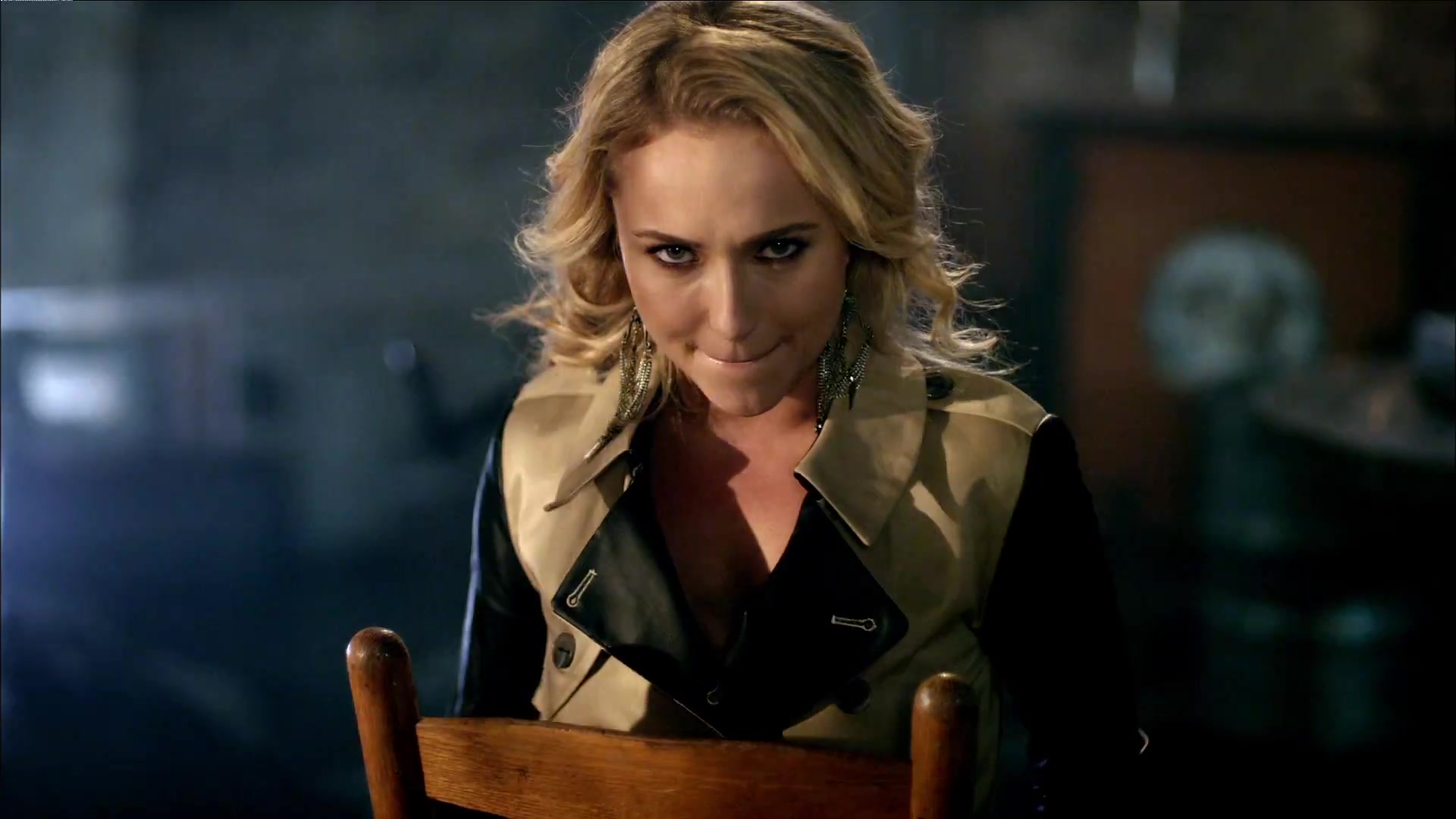 HaydenPanettiere_Telescope_MusicVideo_364.jpg