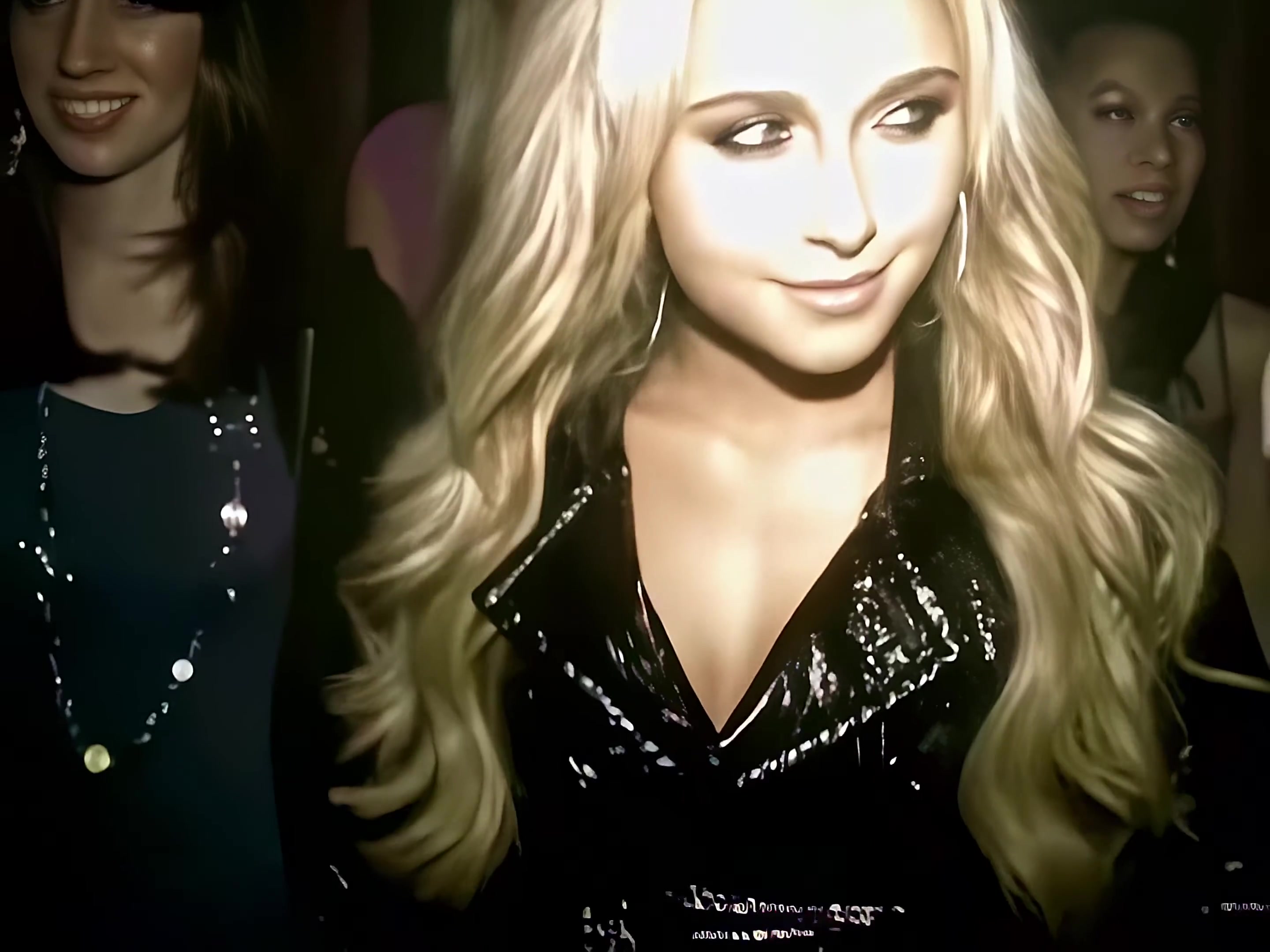 HaydenPanettiere_WakeUpCall_4K_0049.jpg HaydenPanettiere_WakeUpCall_4K_0049.jpg