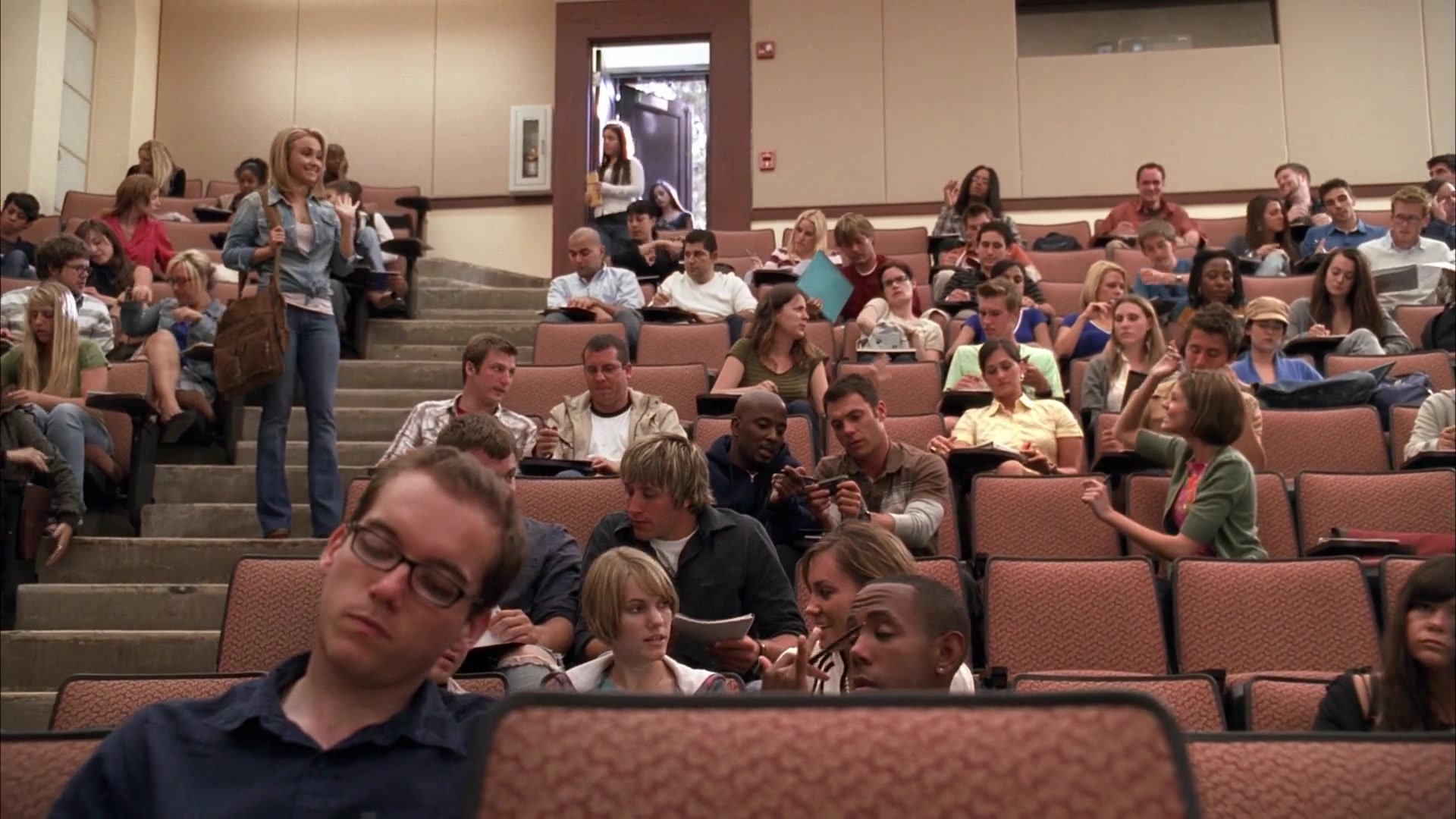 Heroes_S04E01E02_1080p_01448.jpg Heroes_S04E01E02_1080p_01448.jpg