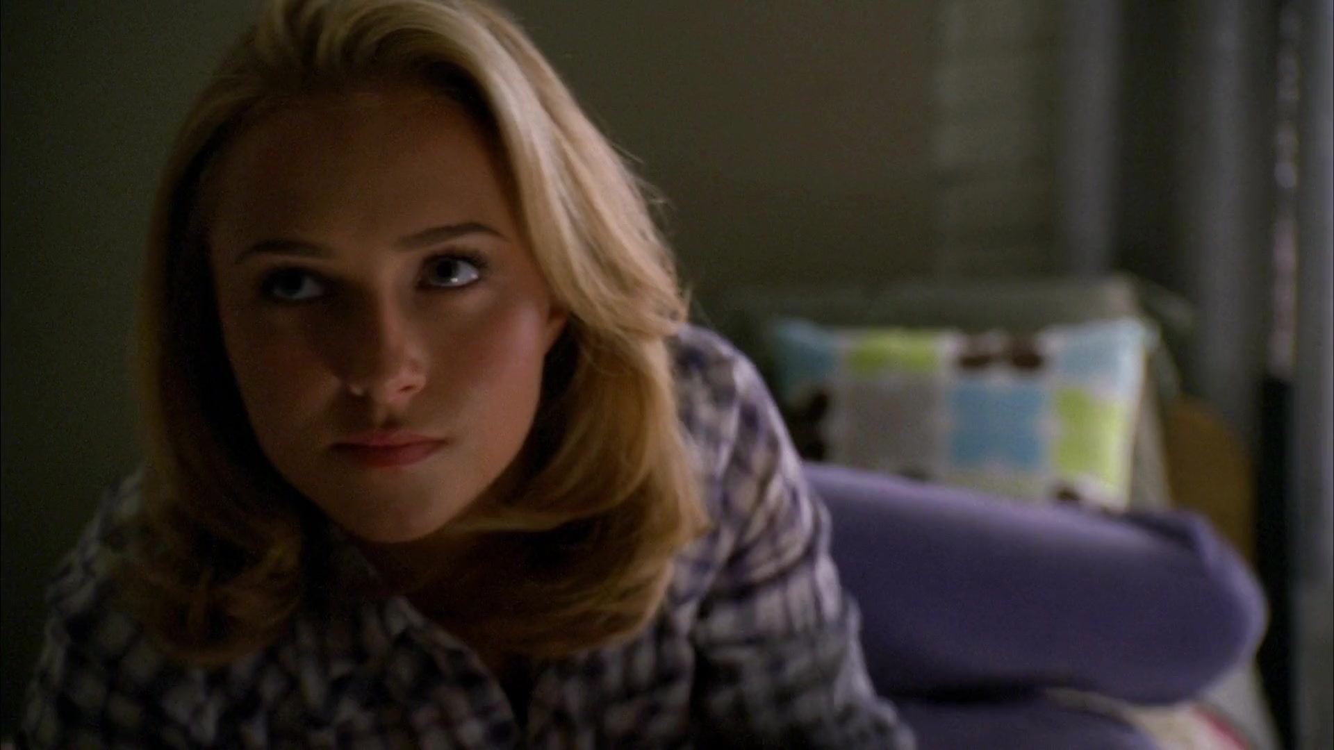 Heroes_S04E03_1080p_1488.jpg Heroes_S04E03_1080p_1488.jpg