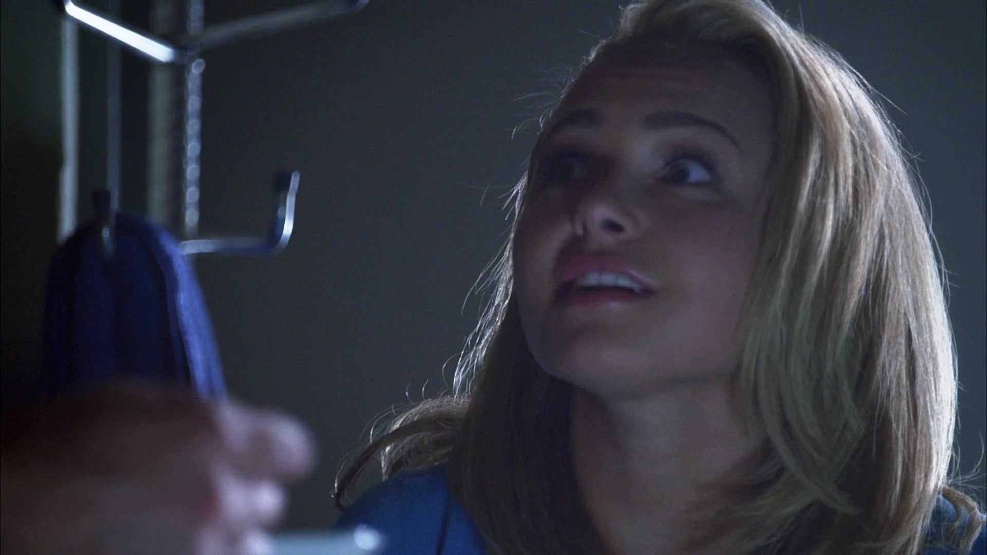 Heroes_S04E03_1080p_2476.jpg
