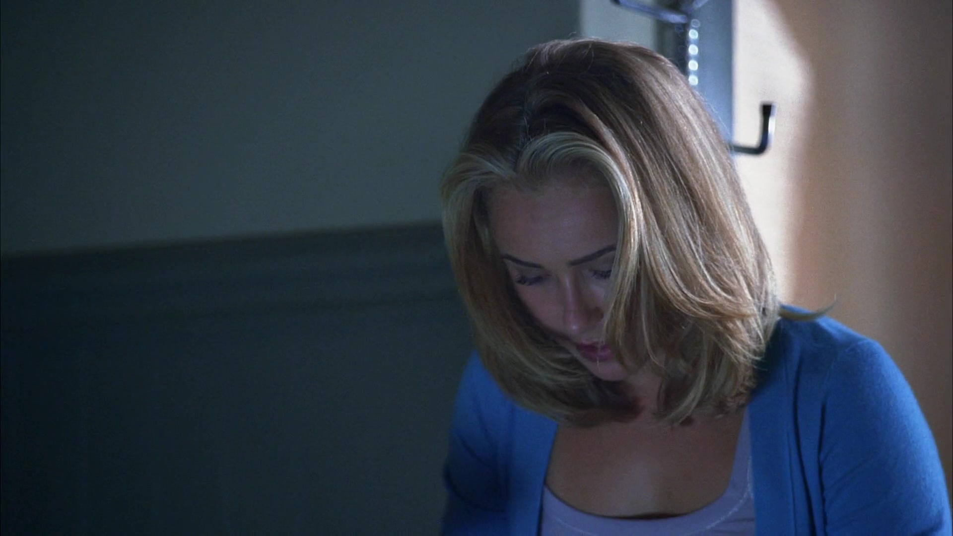 Heroes_S04E03_1080p_2512.jpg