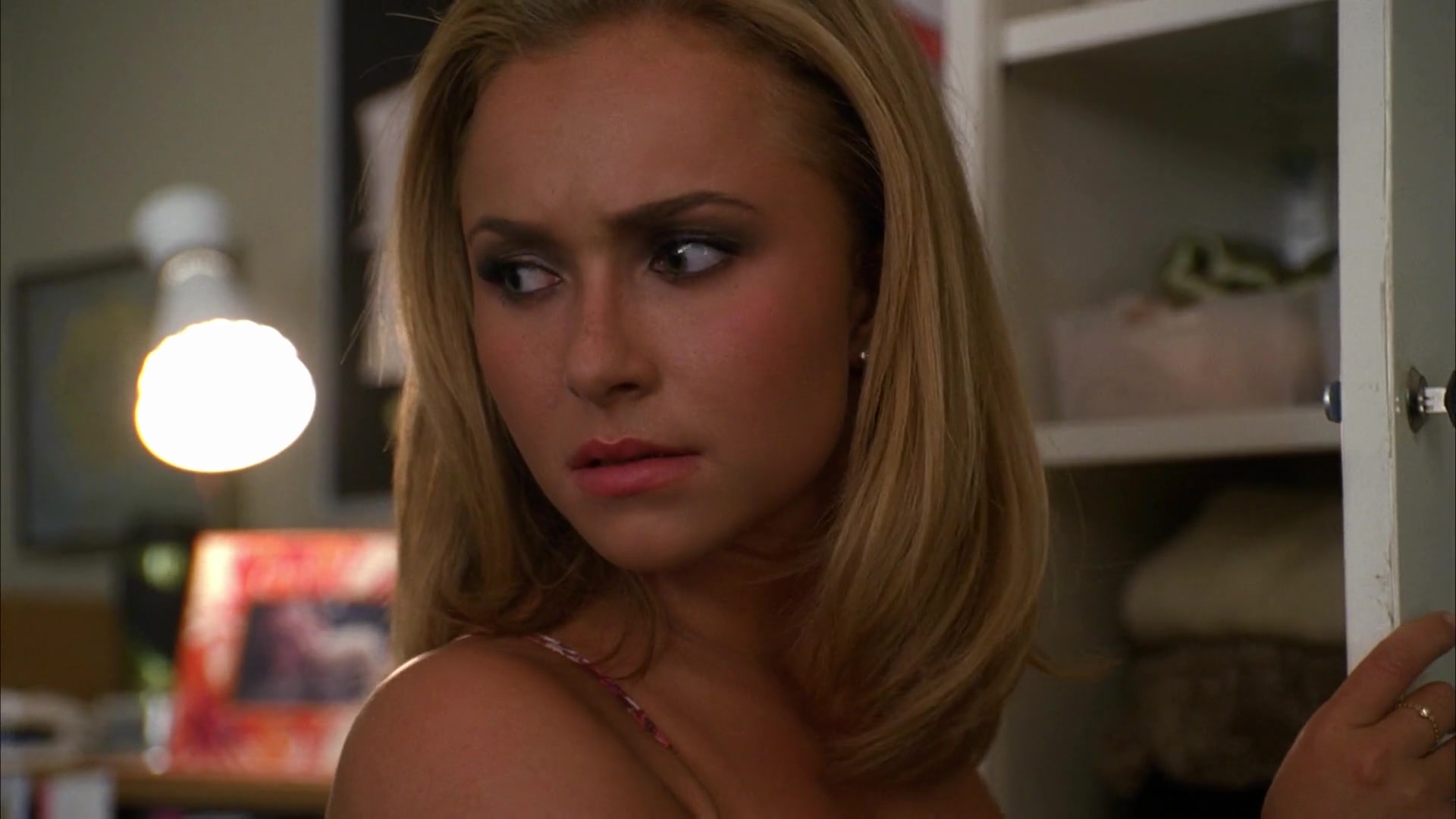 Heroes_S04E04_1080p_2754.jpg Heroes_S04E04_1080p_2754.jpg