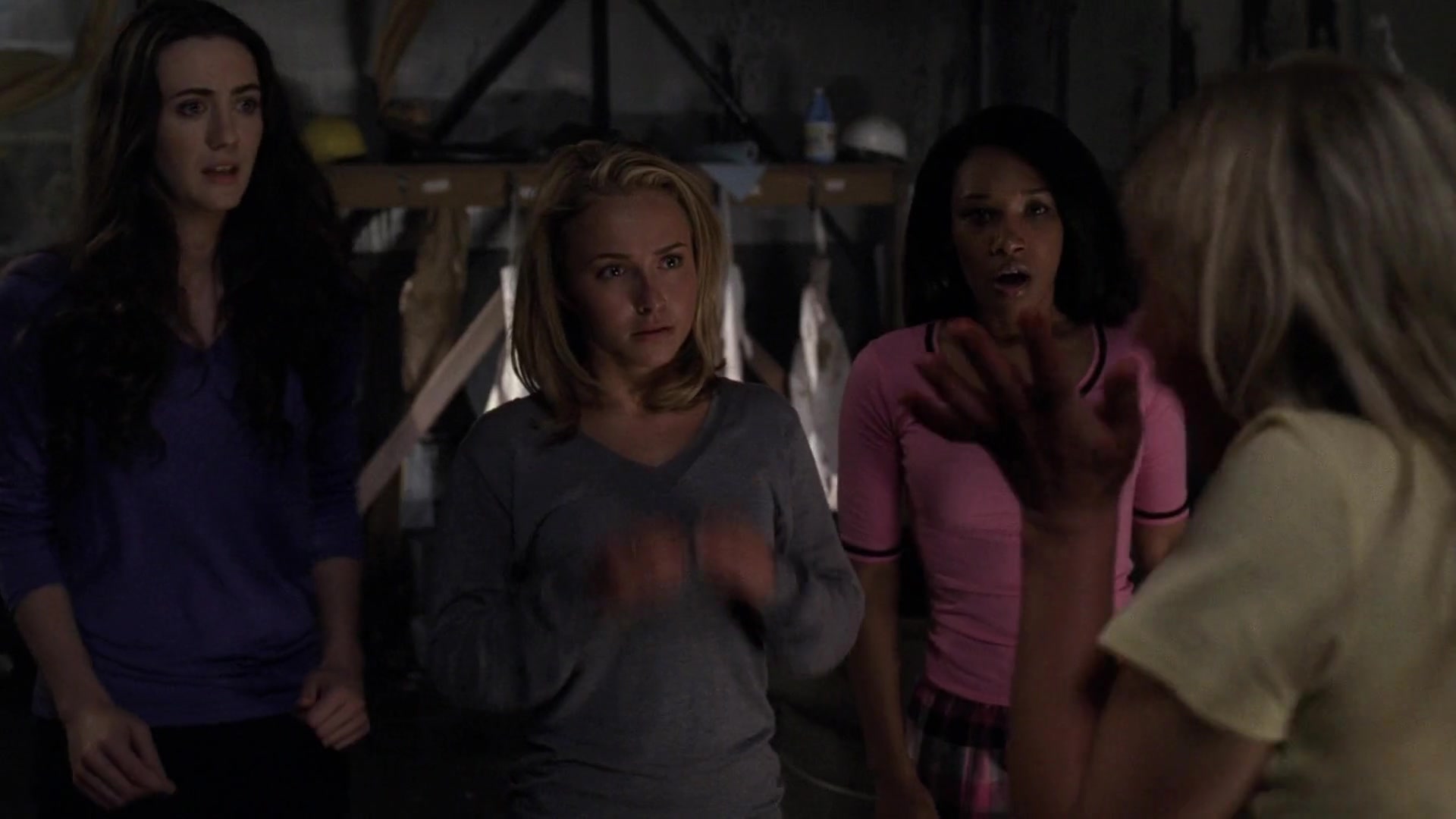 Heroes_S04E06_1080p_1838.jpg Heroes_S04E06_1080p_1838.jpg