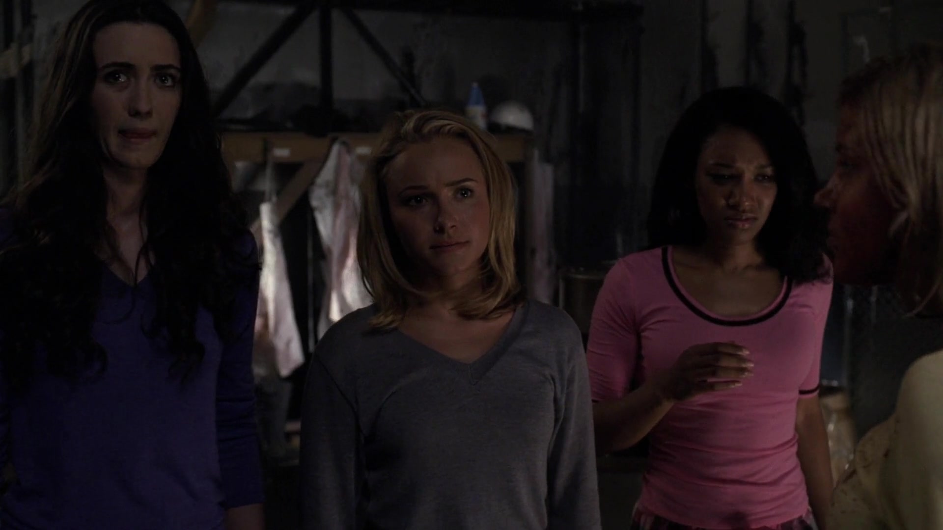 Heroes_S04E06_1080p_1873.jpg Heroes_S04E06_1080p_1873.jpg