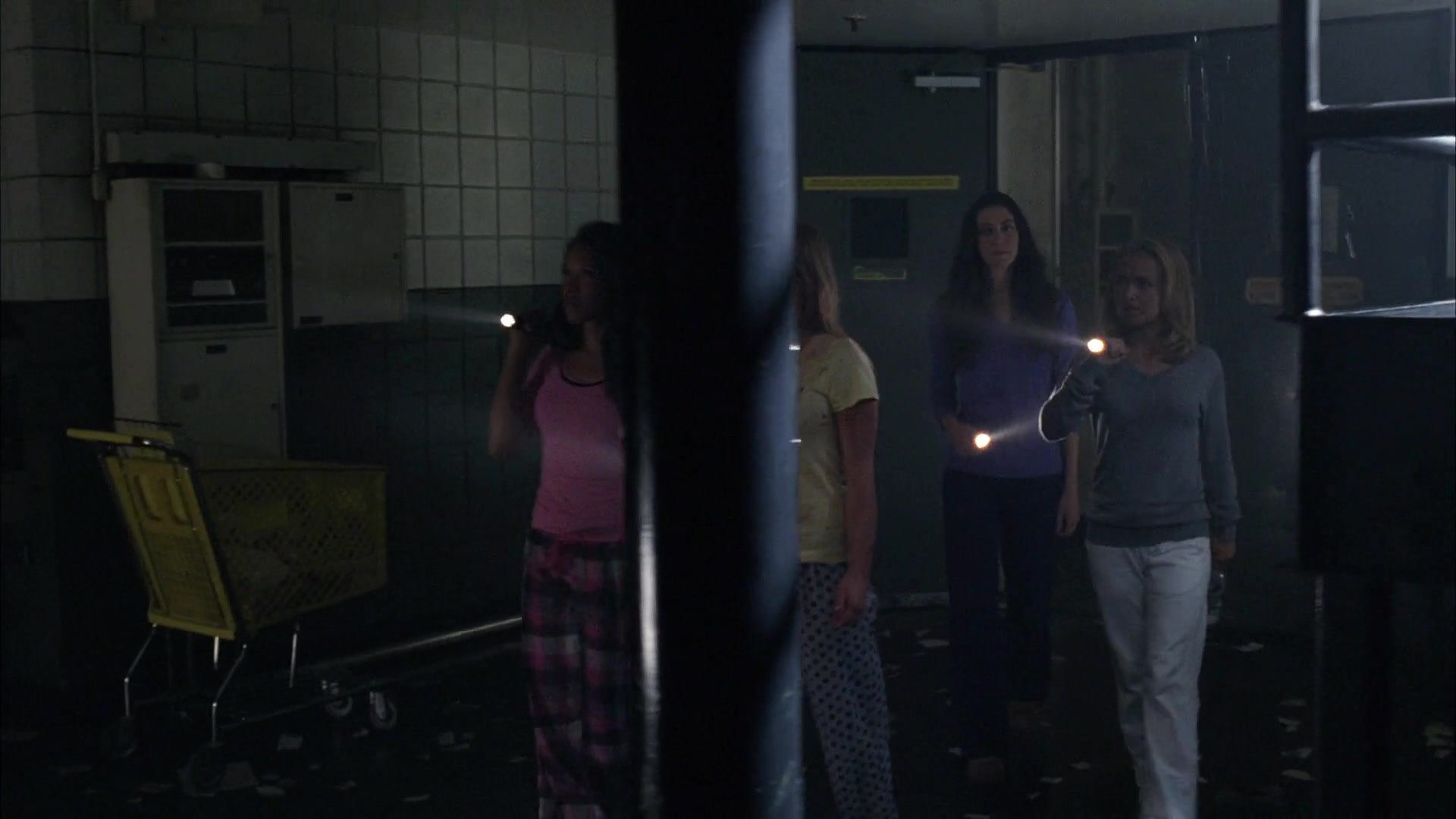 Heroes_S04E06_1080p_2444.jpg Heroes_S04E06_1080p_2444.jpg