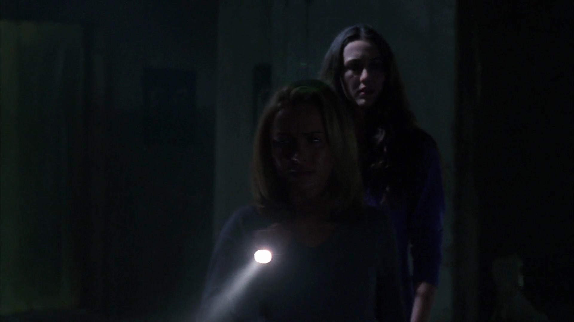 Heroes_S04E06_1080p_3898.jpg Heroes_S04E06_1080p_3898.jpg