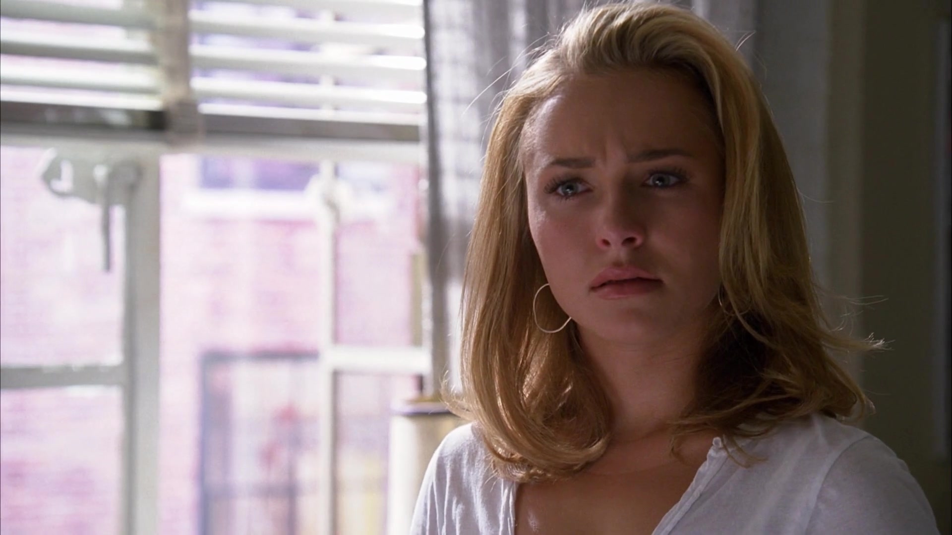 Heroes_S04E08_1080p_2979.jpg Heroes_S04E08_1080p_2979.jpg