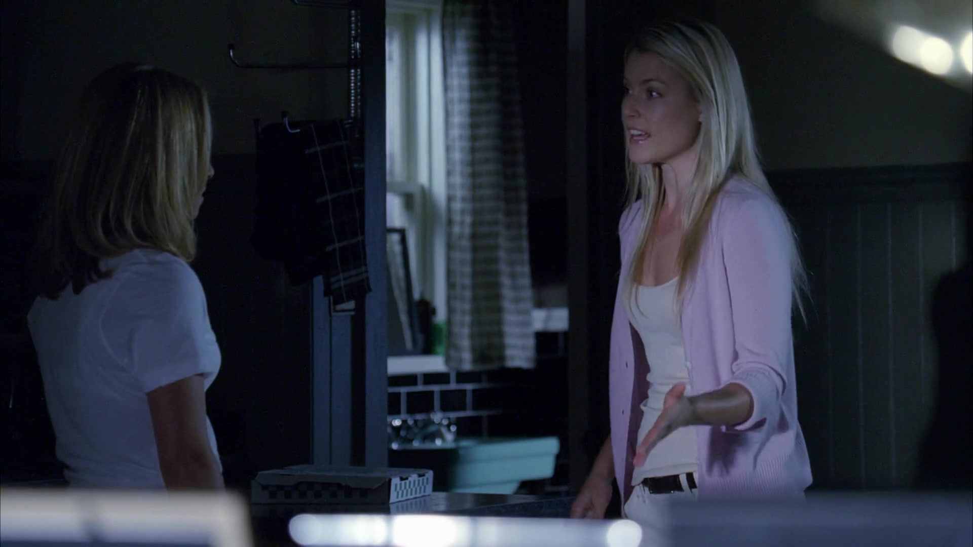 Heroes_S04E09_1080p_1214.jpg Heroes_S04E09_1080p_1214.jpg