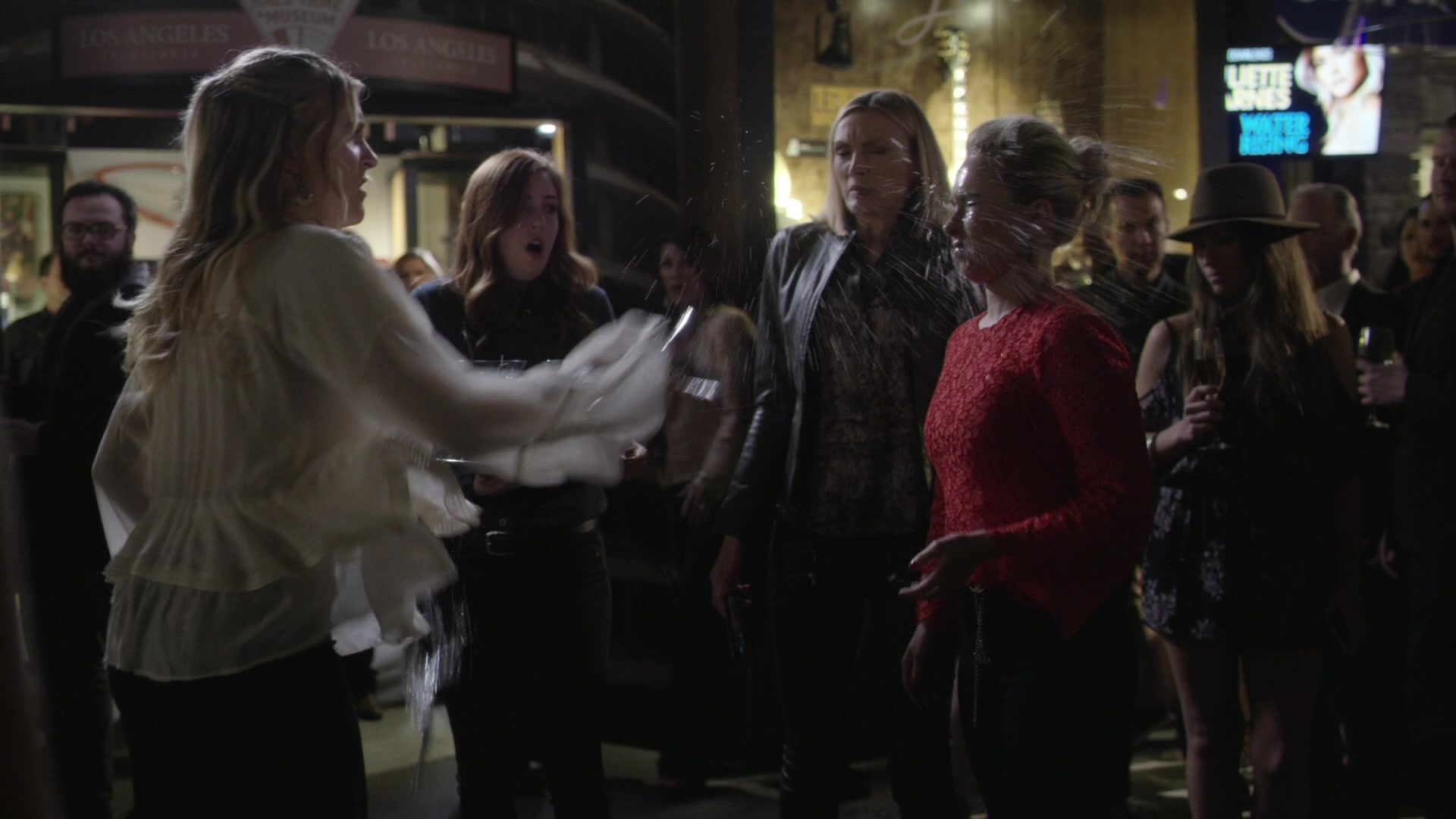 Nashville_2012_S06E01_New_Strings_1080p__0006.jpg