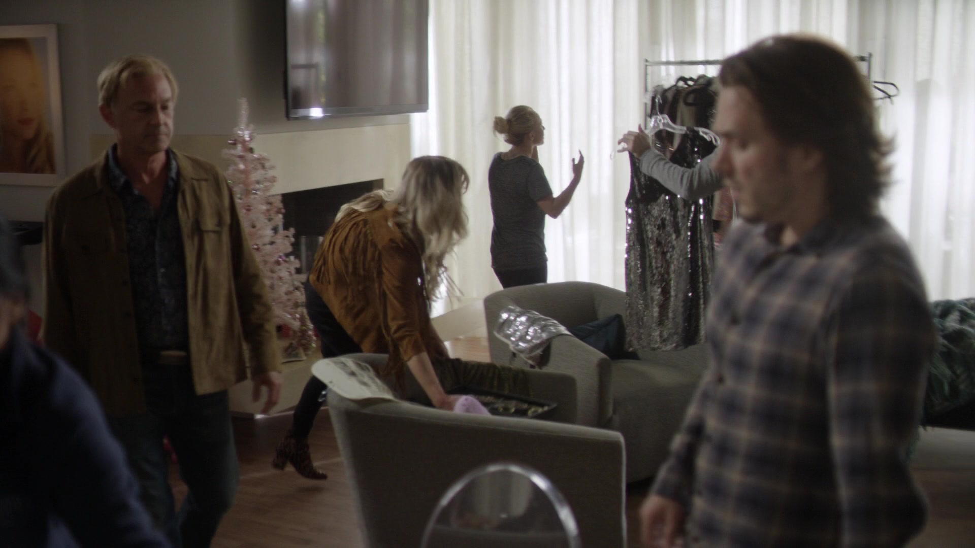 Nashville_2012_S06E01_New_Strings_1080p__0353.jpg Nashville_2012_S06E01_New_Strings_1080p__0353.jpg