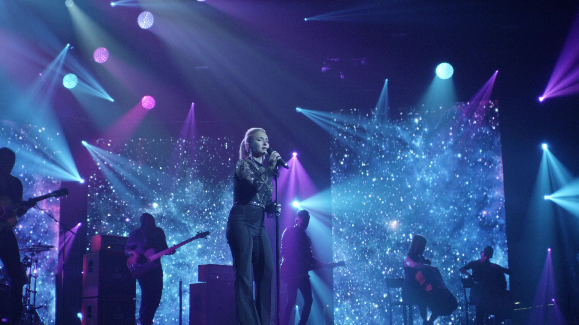 Nashville_2012_S06E01_New_Strings_1080p__0881.jpg