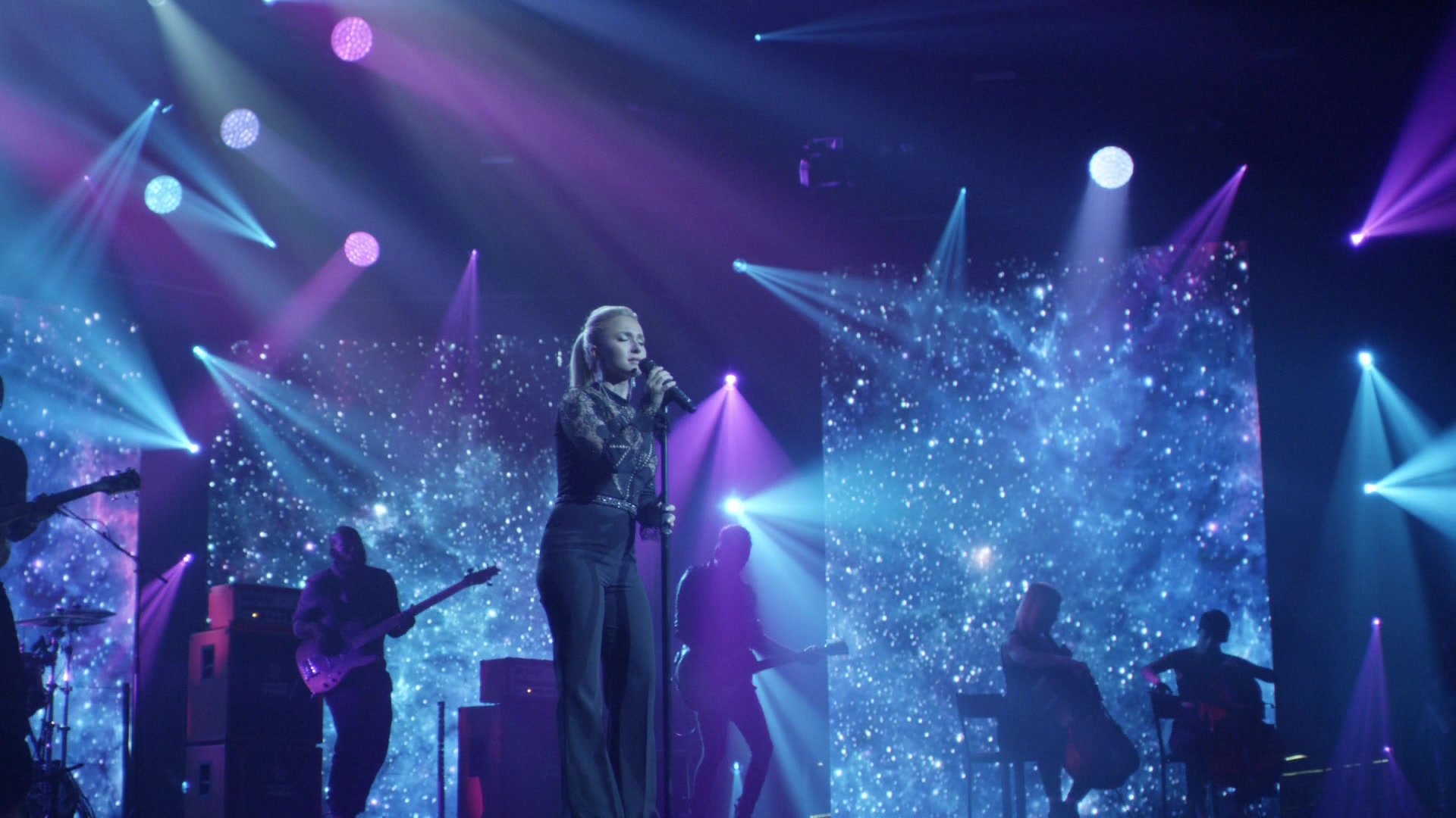 Nashville_2012_S06E01_New_Strings_1080p__0882.jpg