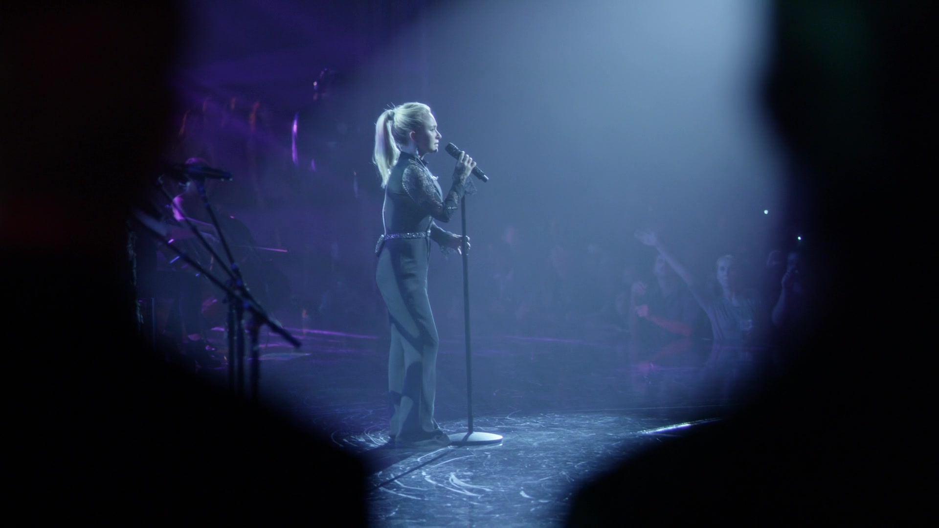 Nashville_2012_S06E01_New_Strings_1080p__0912.jpg Nashville_2012_S06E01_New_Strings_1080p__0912.jpg