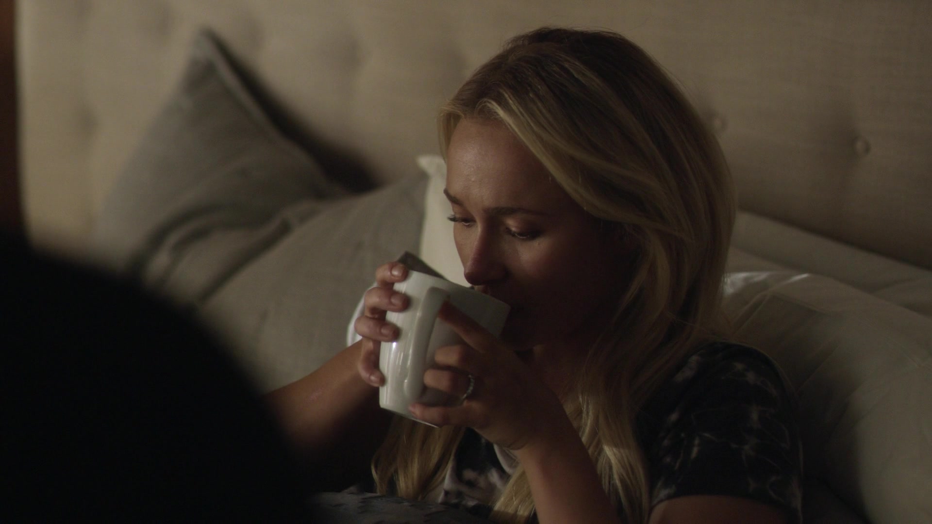 Nashville_2012_S06E01_New_Strings_1080p__1377.jpg Nashville_2012_S06E01_New_Strings_1080p__1377.jpg