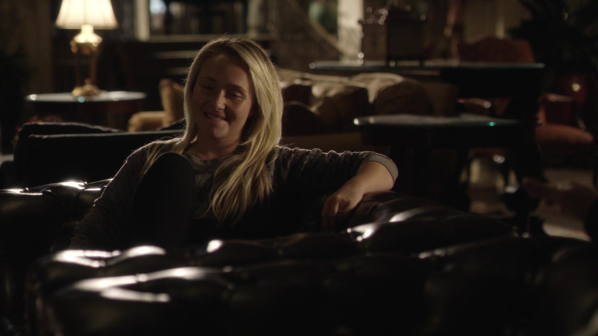 Nashville_2012_S06E01_New_Strings_1080p__2164.jpg