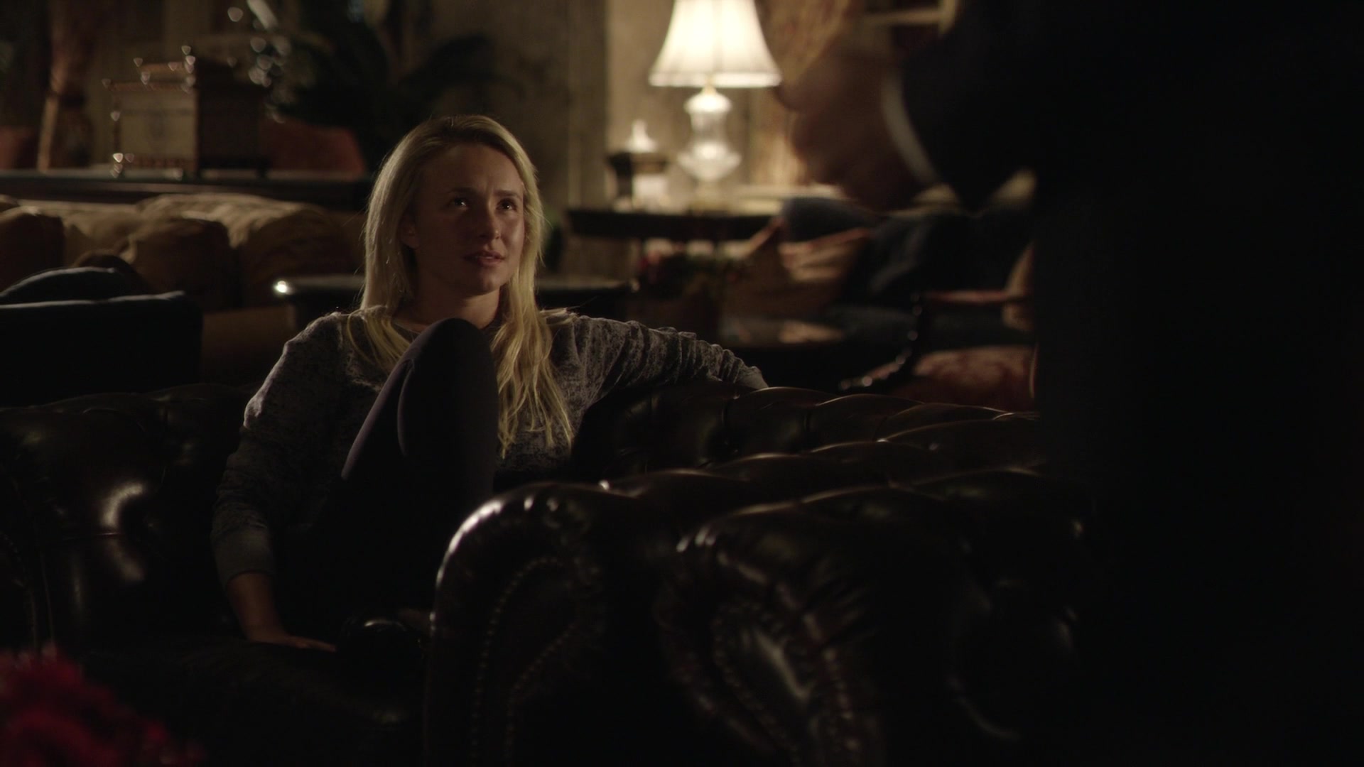 Nashville_2012_S06E01_New_Strings_1080p__2273.jpg Nashville_2012_S06E01_New_Strings_1080p__2273.jpg