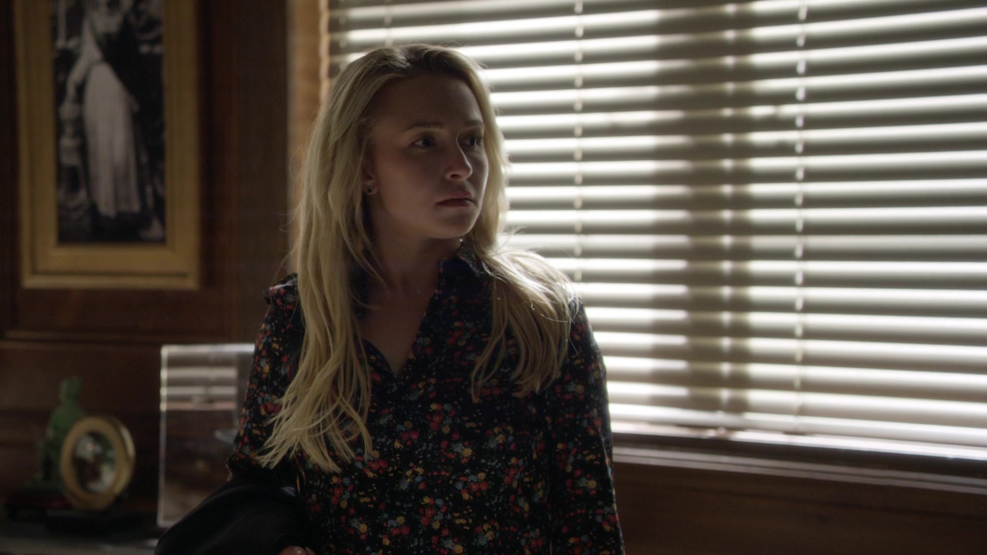 Nashville_2012_S06E01_New_Strings_1080p__4551.jpg Nashville_2012_S06E01_New_Strings_1080p__4551.jpg