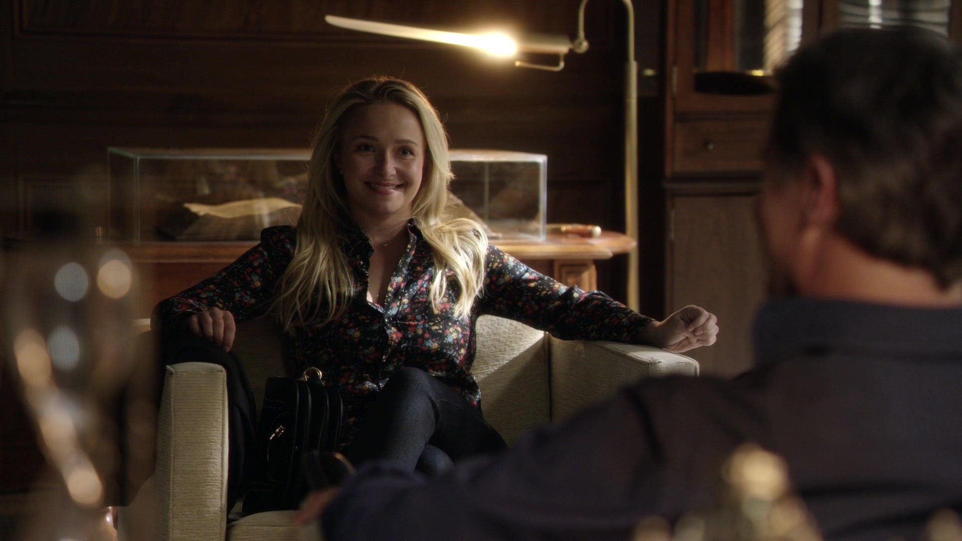 Nashville_2012_S06E01_New_Strings_1080p__4679.jpg Nashville_2012_S06E01_New_Strings_1080p__4679.jpg