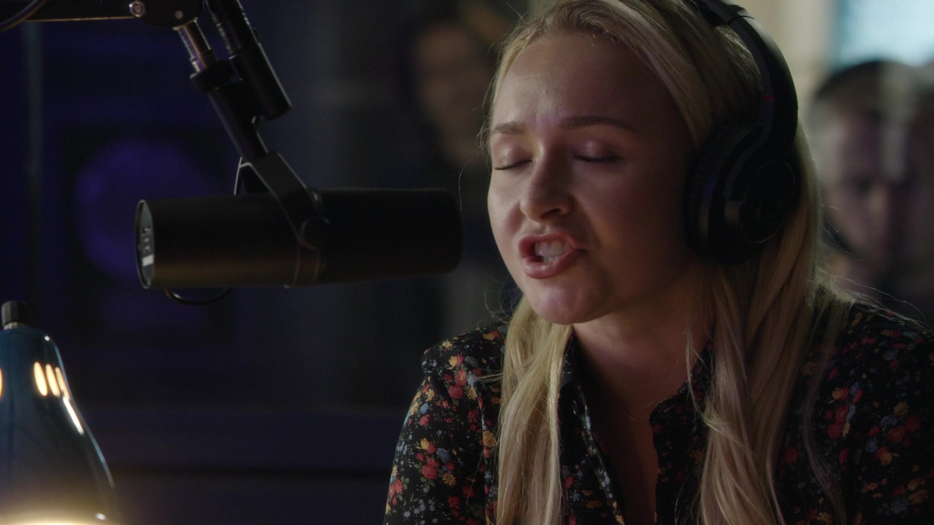 Nashville_2012_S06E01_New_Strings_1080p__5310.jpg