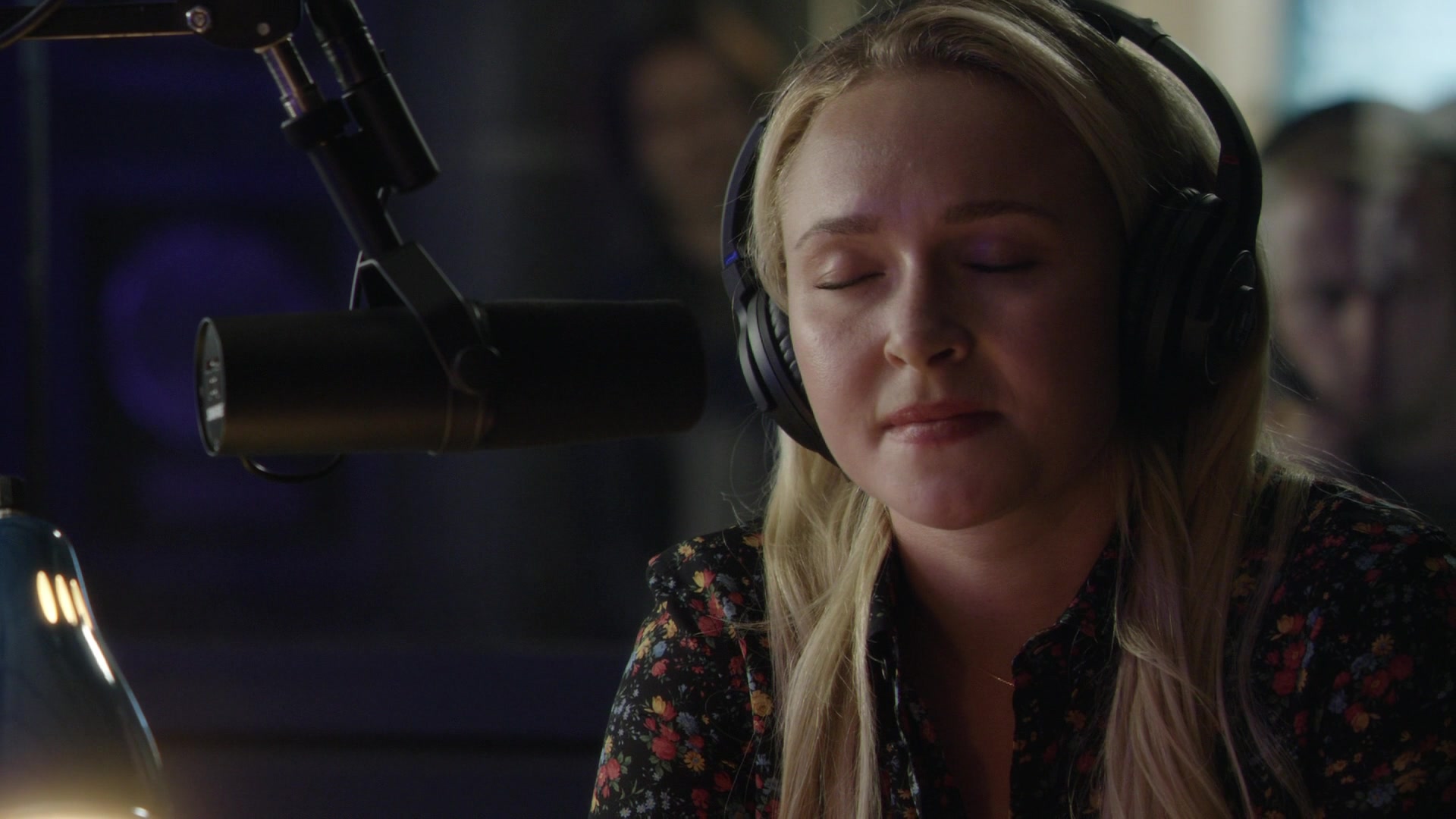 Nashville_2012_S06E01_New_Strings_1080p__5314.jpg Nashville_2012_S06E01_New_Strings_1080p__5314.jpg