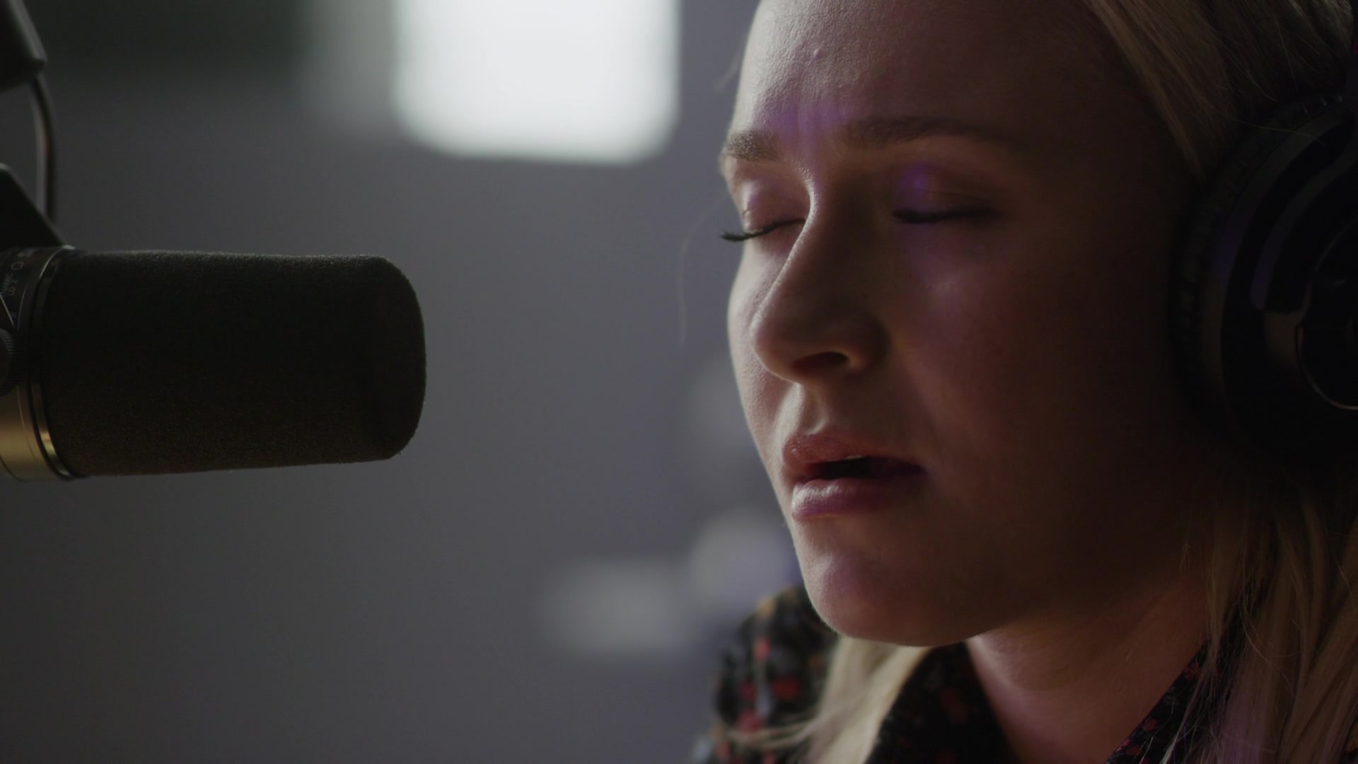 Nashville_2012_S06E01_New_Strings_1080p__5318.jpg