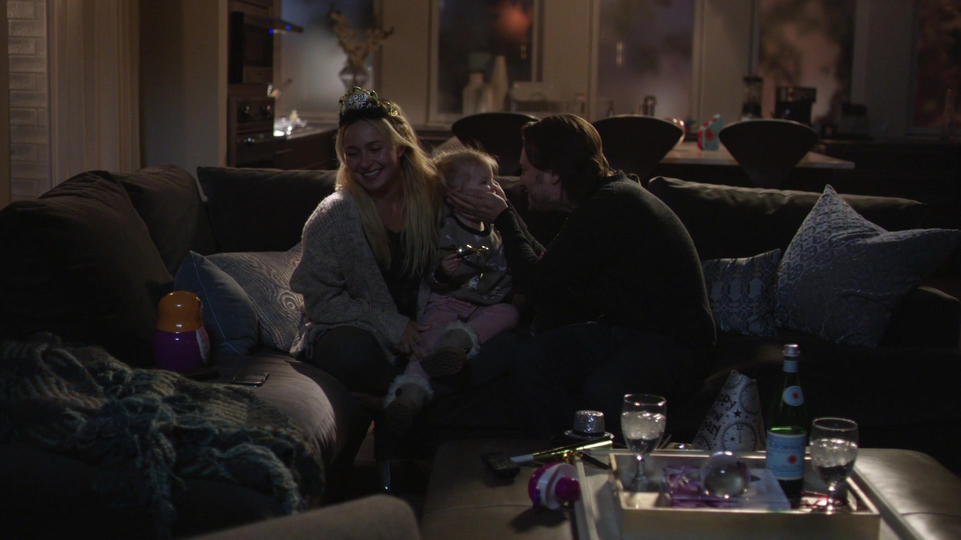 Nashville_2012_S06E01_New_Strings_1080p__5955.jpg Nashville_2012_S06E01_New_Strings_1080p__5955.jpg
