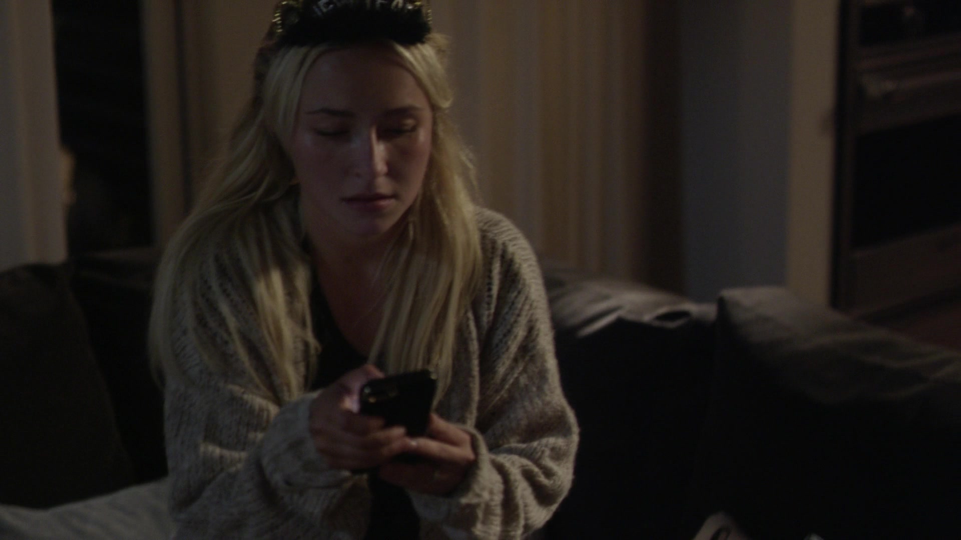 Nashville_2012_S06E01_New_Strings_1080p__6018.jpg