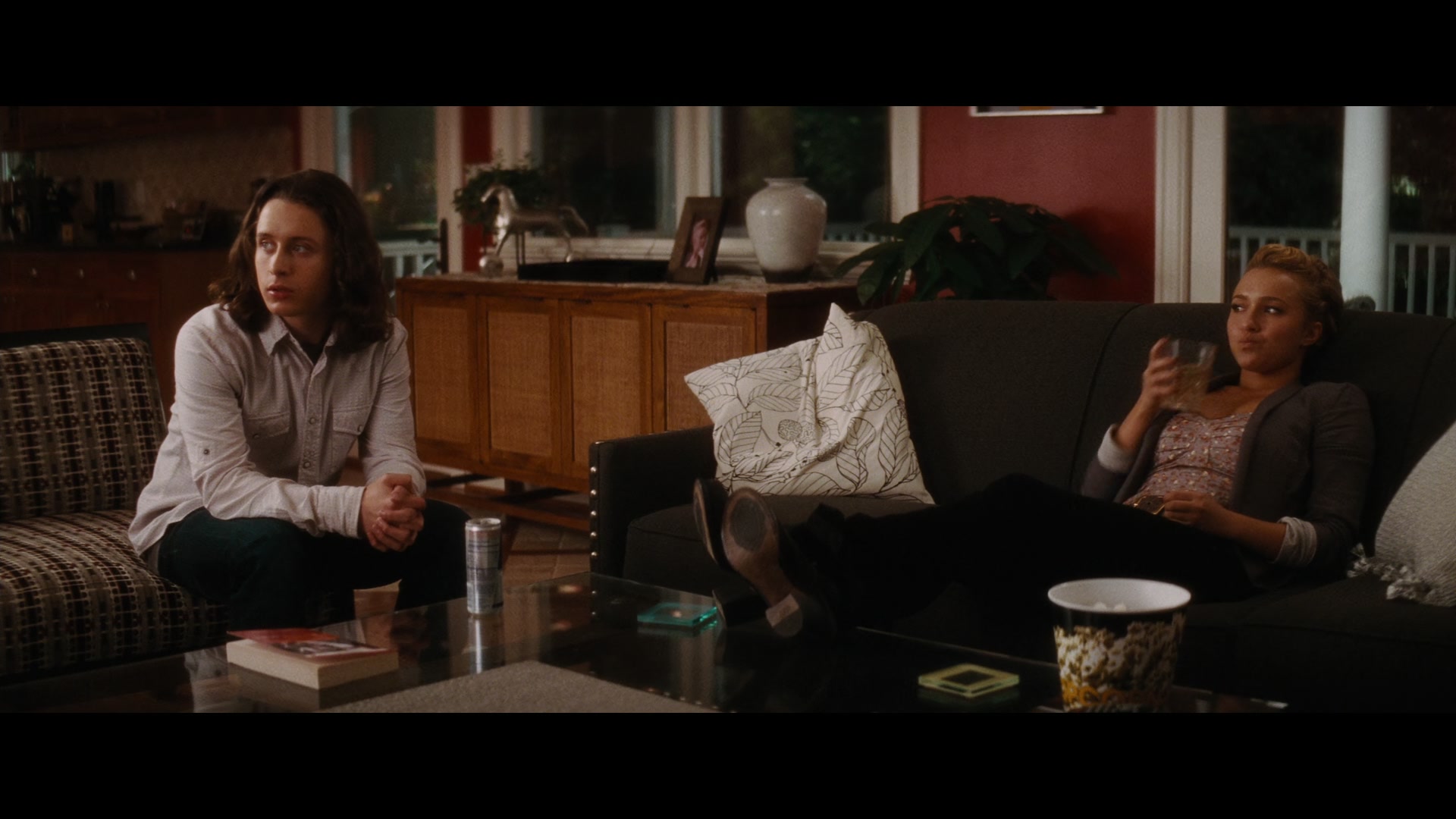 Scream_4_2011_1080p_10668~0.jpg Scream_4_2011_1080p_10668~0.jpg