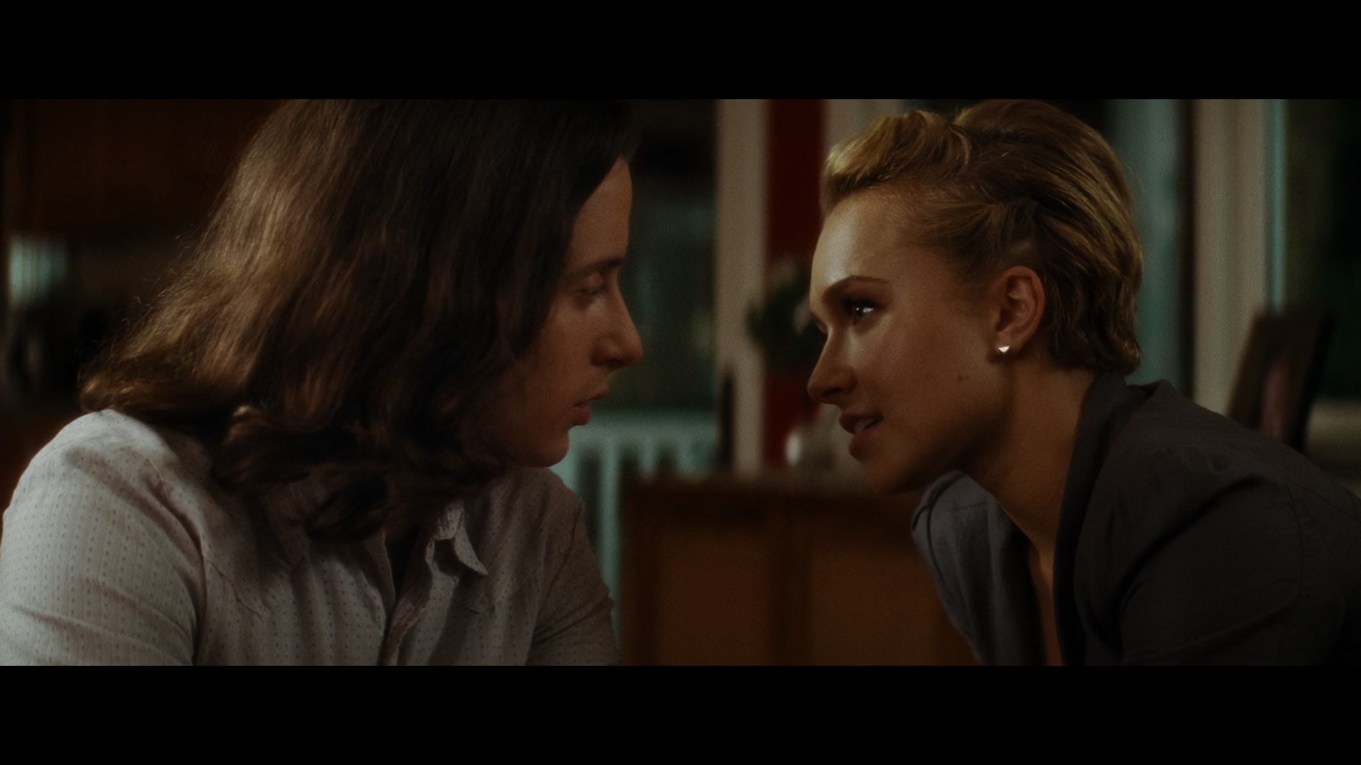 Scream_4_2011_1080p_11038~0.jpg Scream_4_2011_1080p_11038~0.jpg
