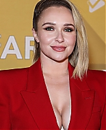 2022AmfARGalaLosAngeles_November_2022_281129.jpg