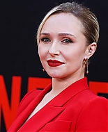 LAPremiere_Blonde_Hollywood_September_2022_28529.jpg